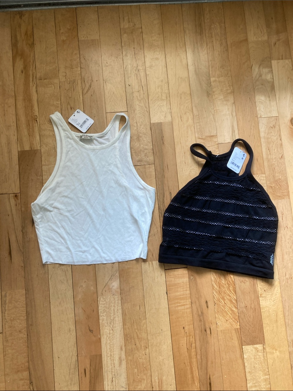 Bundle of NWT free people tops xs